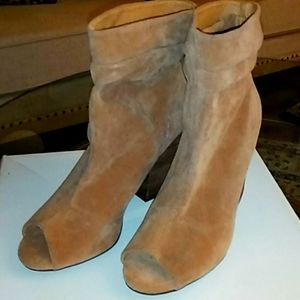 Cato never worn scrunchie ultra sude booties